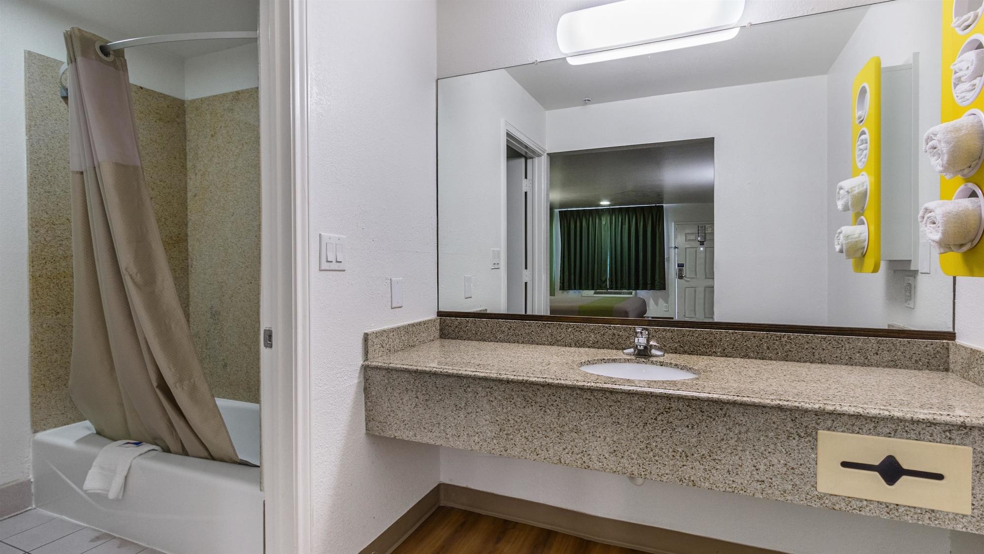 Motel 6-San Marcos, Tx - North Ngoại thất bức ảnh