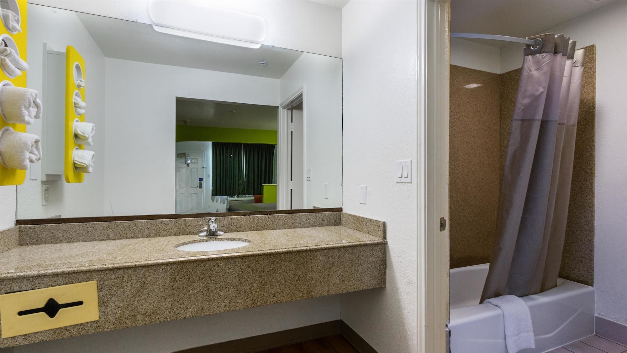 Motel 6-San Marcos, Tx - North Ngoại thất bức ảnh