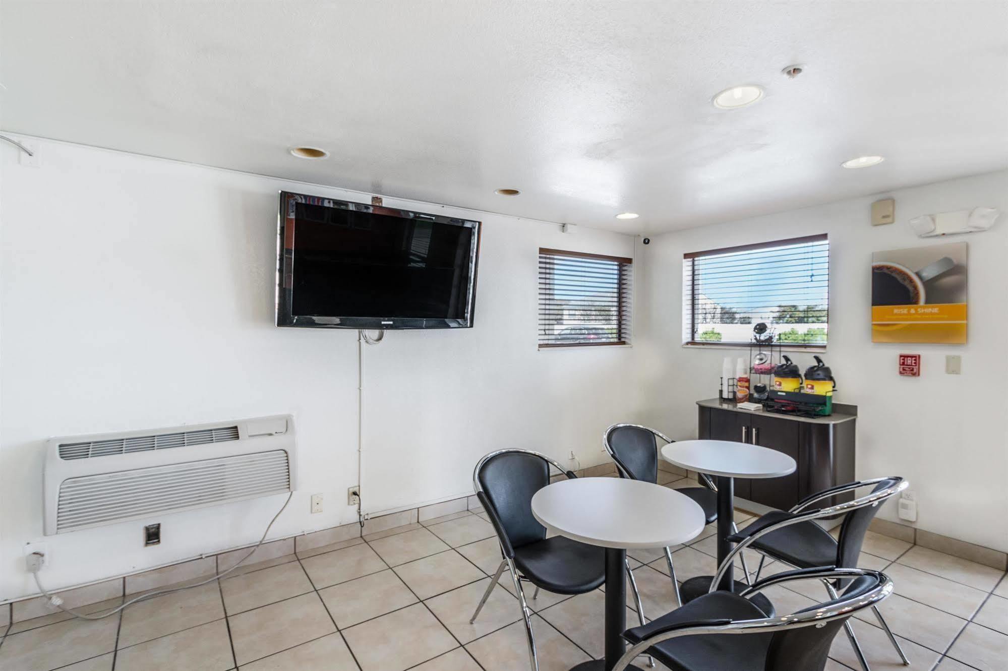 Motel 6-San Marcos, Tx - North Ngoại thất bức ảnh